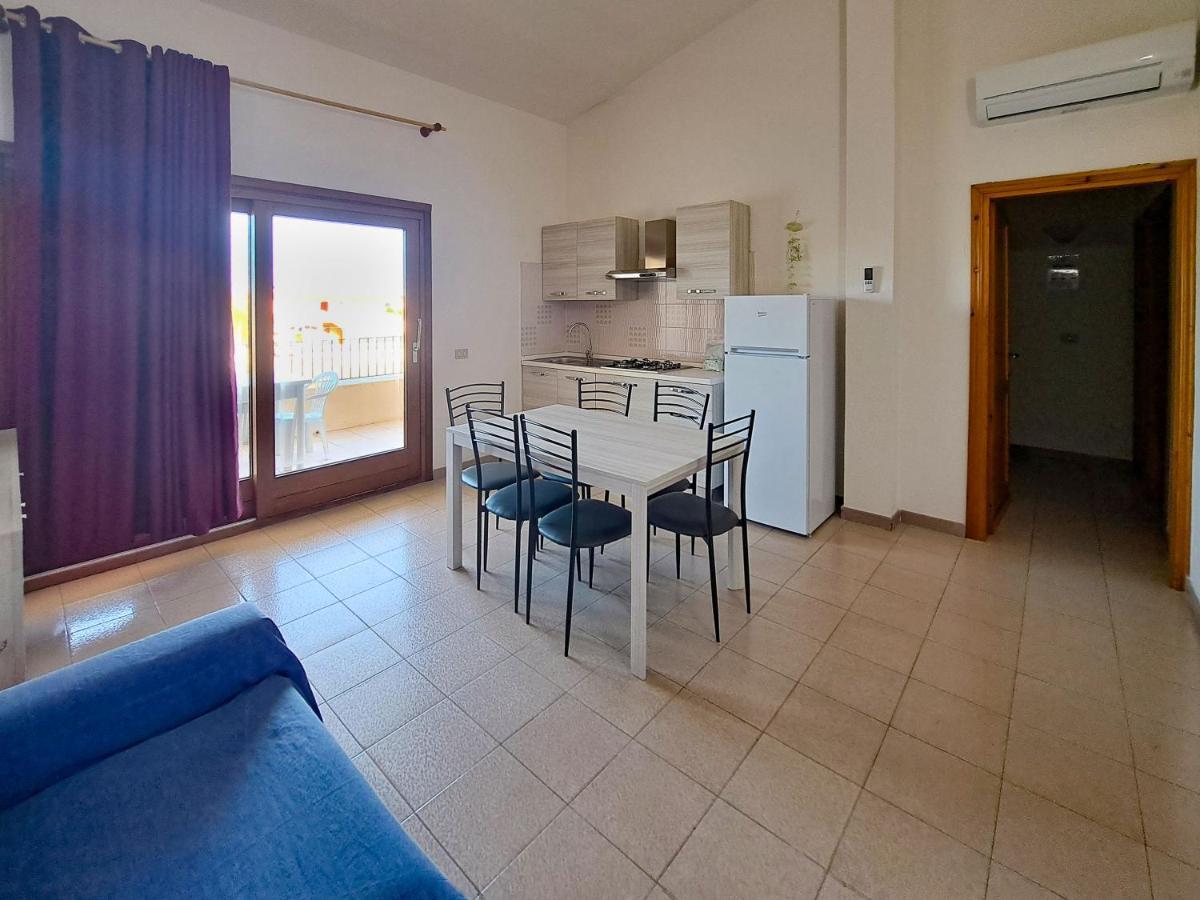 Centro Residenziale Le Canne San Teodoro  Esterno foto