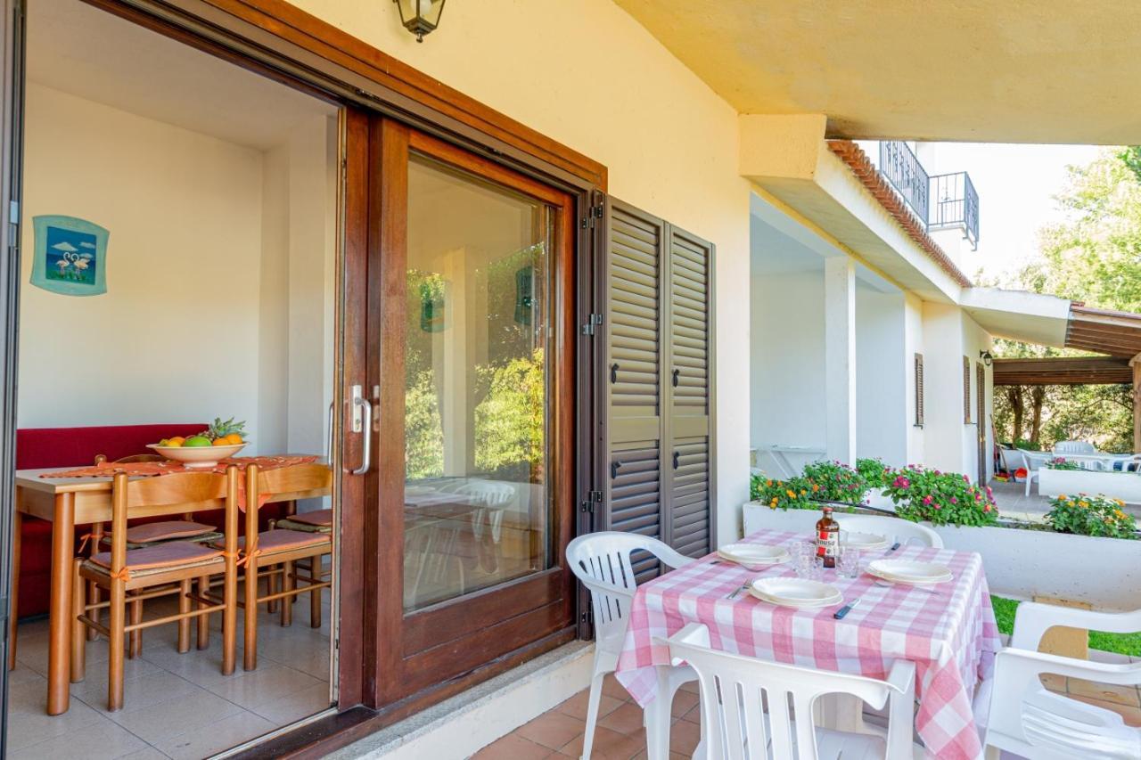 Centro Residenziale Le Canne San Teodoro  Esterno foto